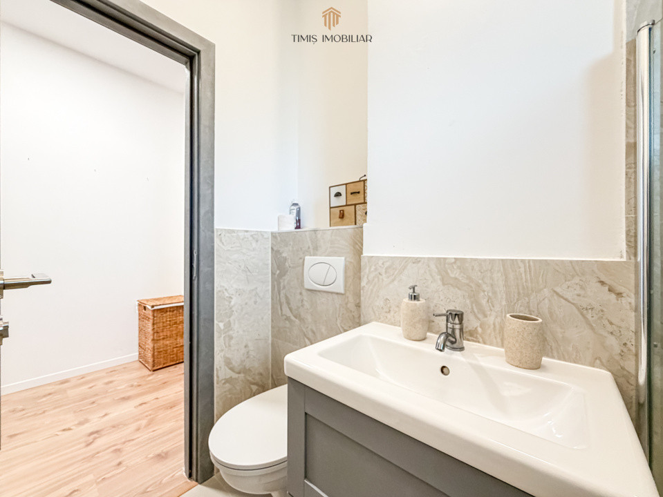 Apartament 5 camere, 125 mp – lângă Drept, Complex Studențesc