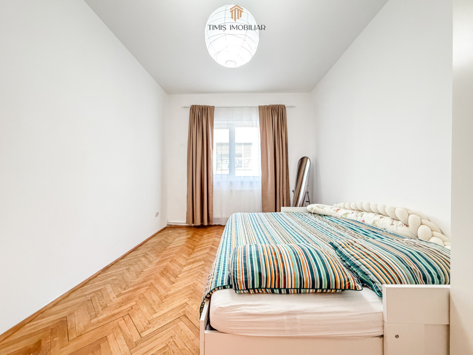 Apartament 5 camere, 125 mp – lângă Drept, Complex Studențesc