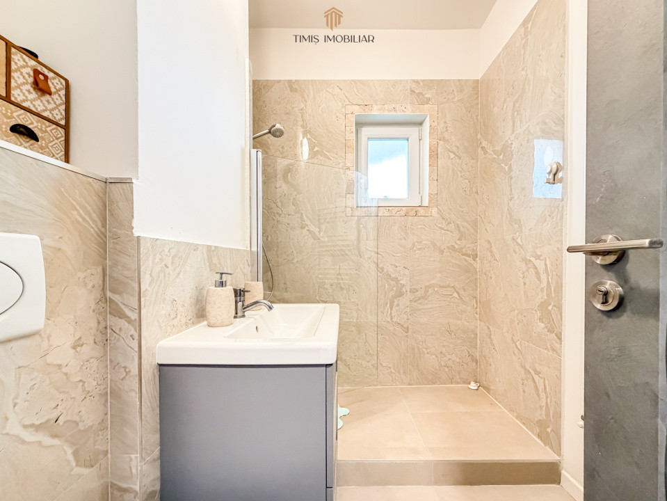 Apartament 5 camere, 125 mp – lângă Drept, Complex Studențesc