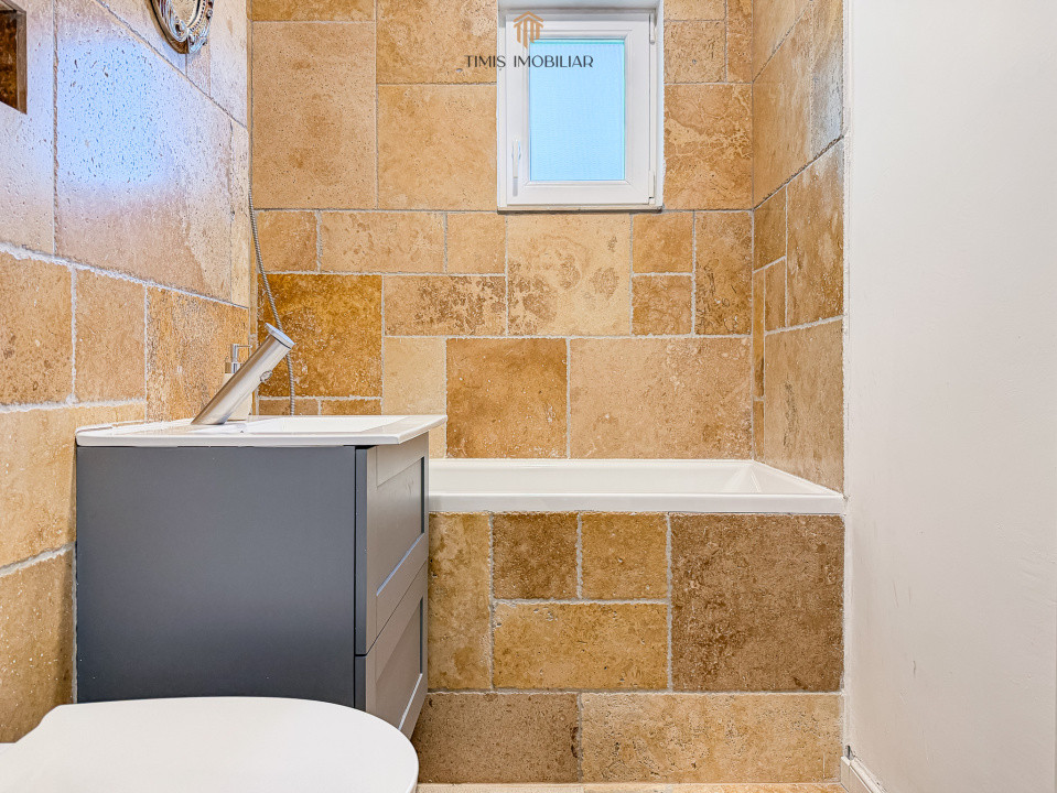 Apartament 5 camere, 125 mp – lângă Drept, Complex Studențesc