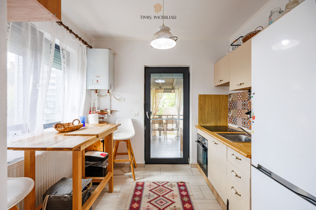 Cea mai accesibilă casă din Dumbrăvița – 3 camere, teren 293 mp