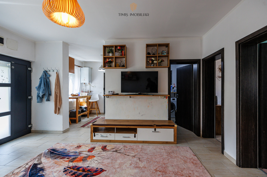 Cea mai accesibilă casă din Dumbrăvița – 3 camere, teren 293 mp