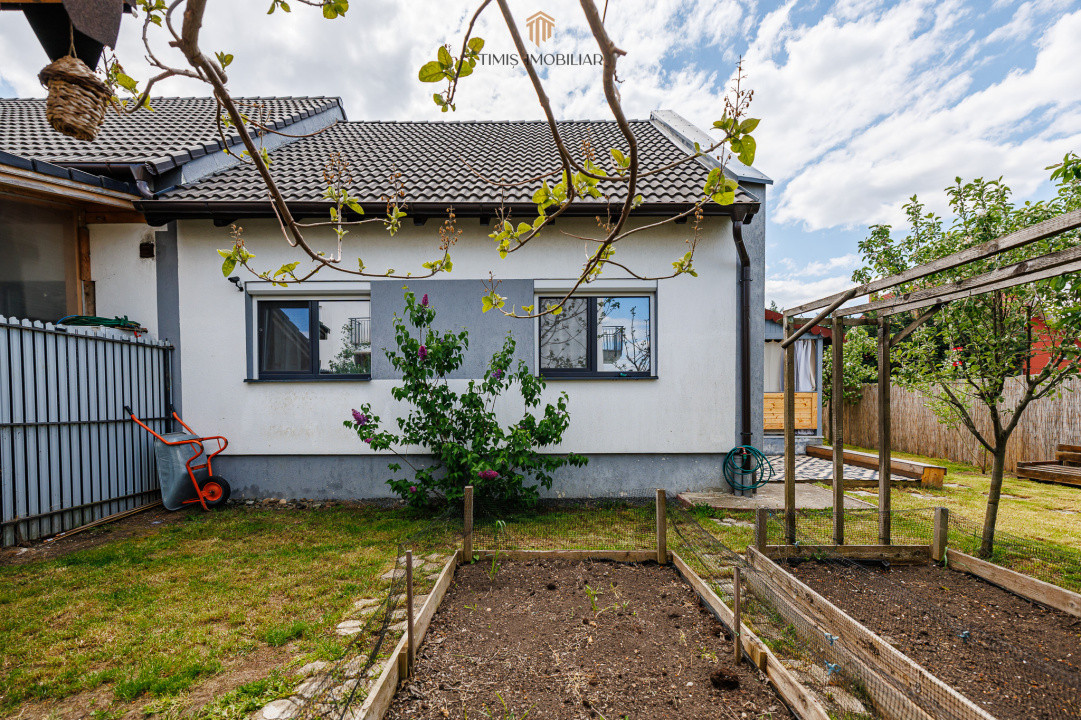 Cea mai accesibilă casă din Dumbrăvița – 3 camere, teren 293 mp