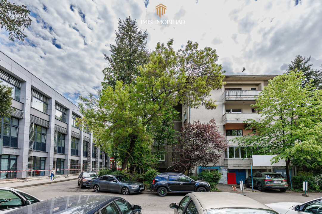 Apartament 5 camere, 125 mp – lângă Drept, Complex Studențesc