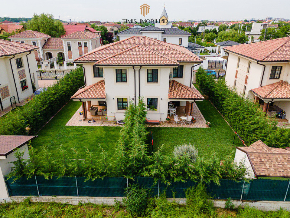 Duplex la Padure - Segmentul Premium - 3 dormitoare&bucatarie inchisa