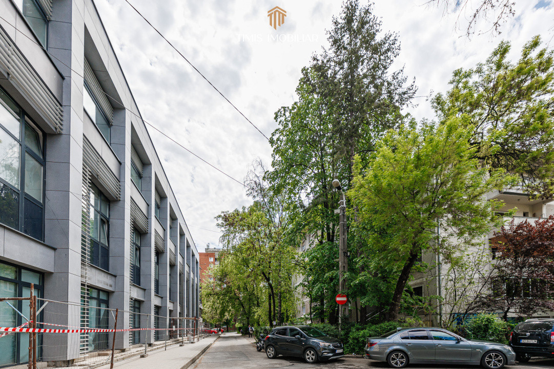 Apartament 5 camere, 125 mp – lângă Drept, Complex Studențesc
