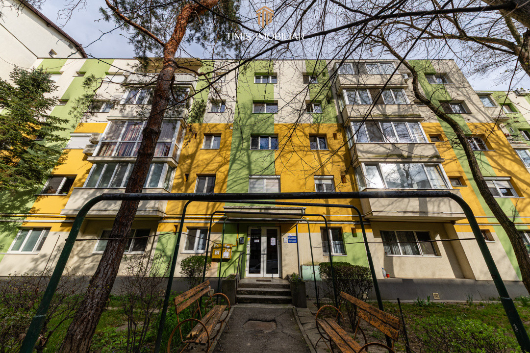 3 camere Girocului, etaj 3, balcon – Cosminului, SUT 65 mp - Com 0%