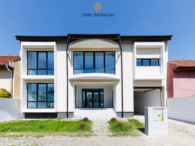 Casa impresionanta, cu finisaje de lux | Suprafata 650 mp, Timisoara