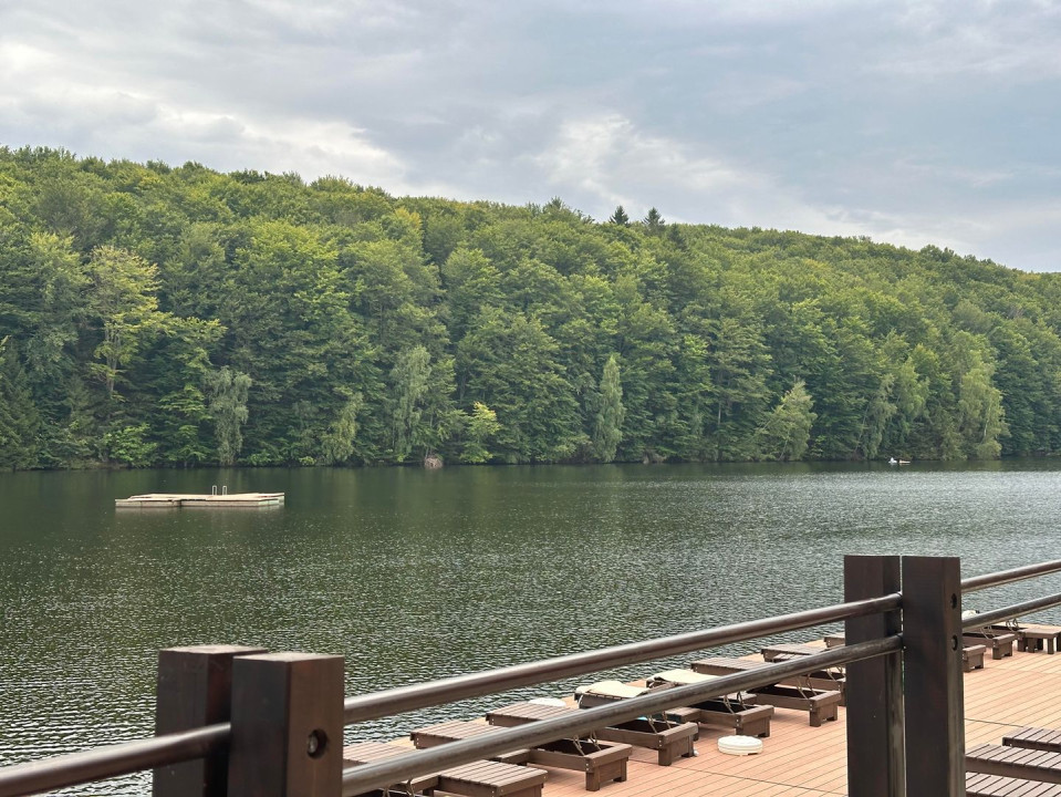 Un teren de vis cu deschidere la Lacul Trei Ape, Brebu Nou