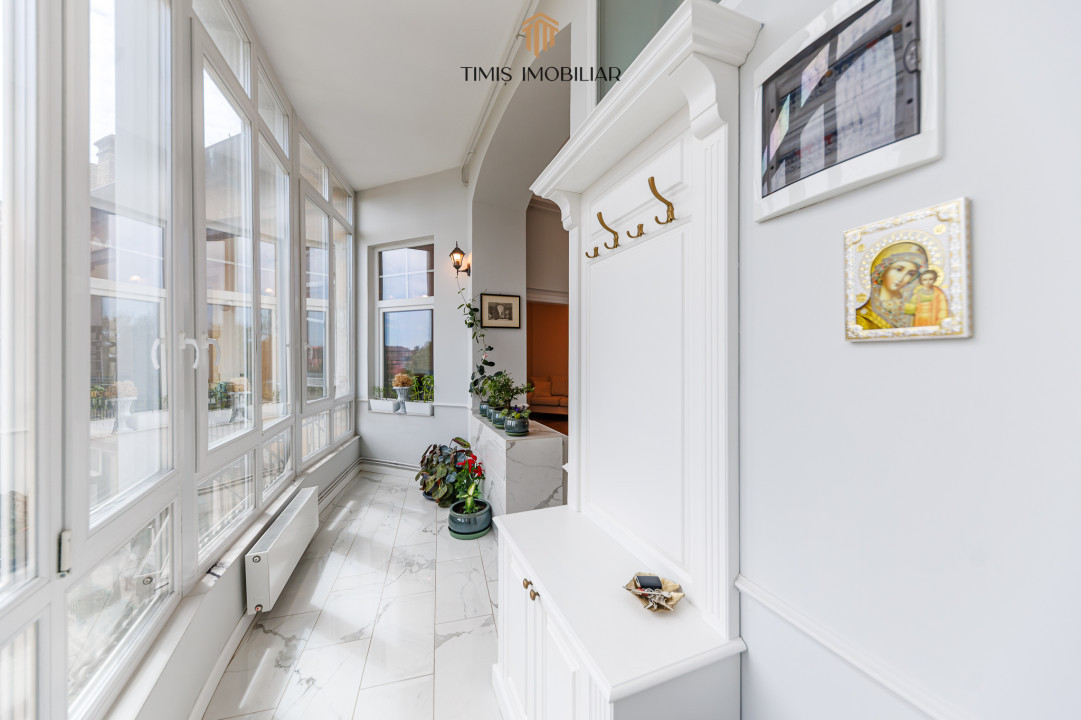 Oferta Rezervata - Apartament 3 camere în Palatul Ancora 