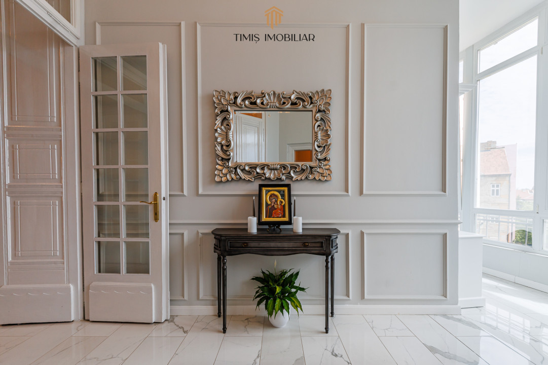 Oferta Rezervata - Apartament 3 camere în Palatul Ancora 