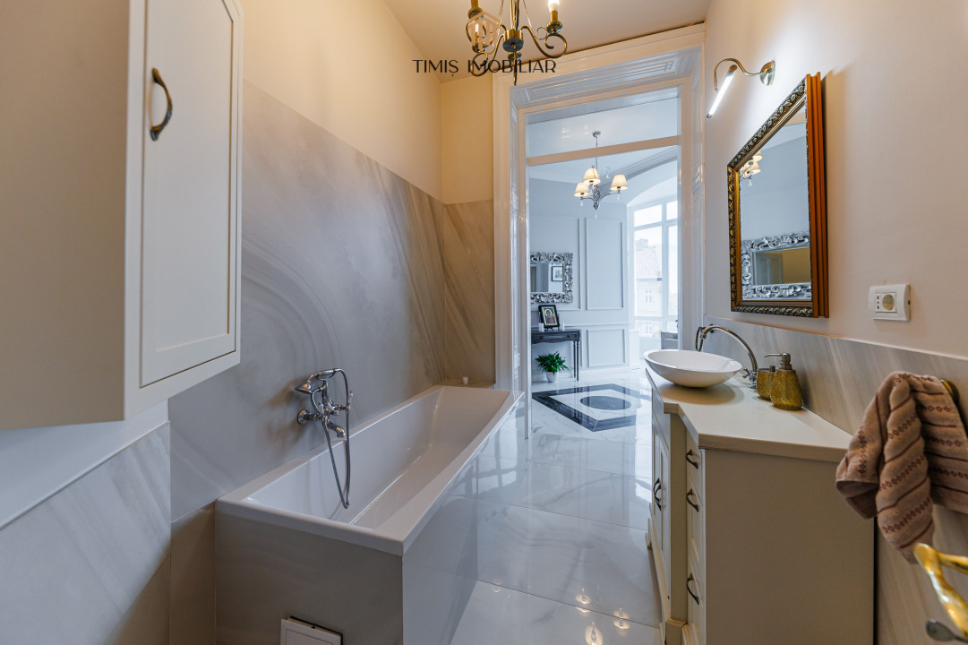 Oferta Rezervata - Apartament 3 camere în Palatul Ancora 