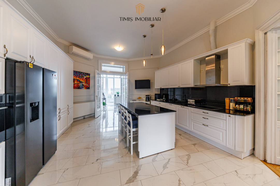 Oferta Rezervata - Apartament 3 camere în Palatul Ancora 