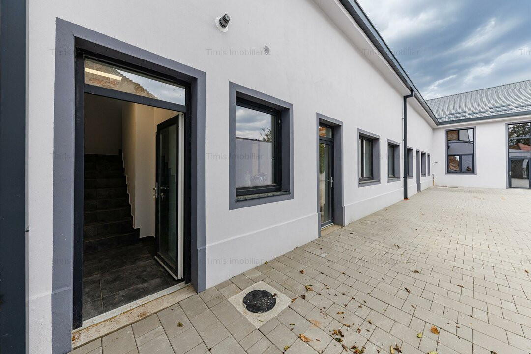 Prima inchiriere - Spatiu birouri 70 mp | Baie & Chicineta | Parcare