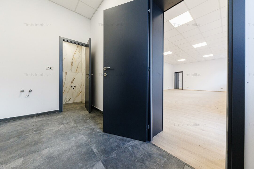 Prima inchiriere - Spatiu birouri 70 mp | Baie & Chicineta | Parcare